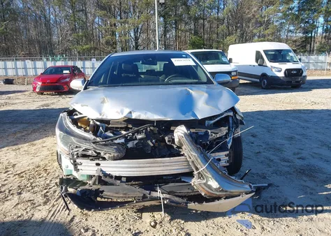 2019 Toyota Corolla Se из США, поврежденный, VIN JTNK4RBE9K3012090